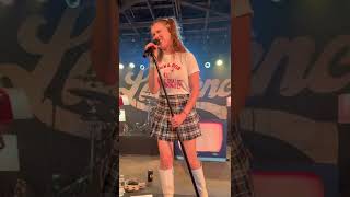 Lawrence - The Heartburn Song - Gracie (clip) (live)
