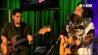 Julia van der Toorn - Waiting All Night | Live bij Evers Staat Op