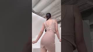 このデカ尻に擦られたい