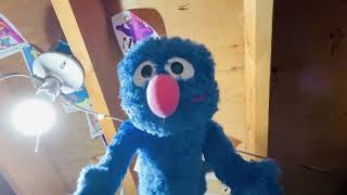 Grover Sings There&#39;s a Hole in the Bottom of the Sea