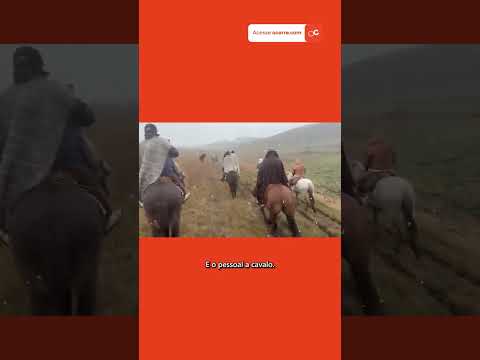 Cavaleiros enfrentam NEVE no alto do Monte Negro, no RIO GRANDE DO SUL