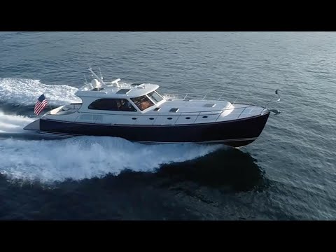Hinckley Talaria 55 MKII Motor Yacht video