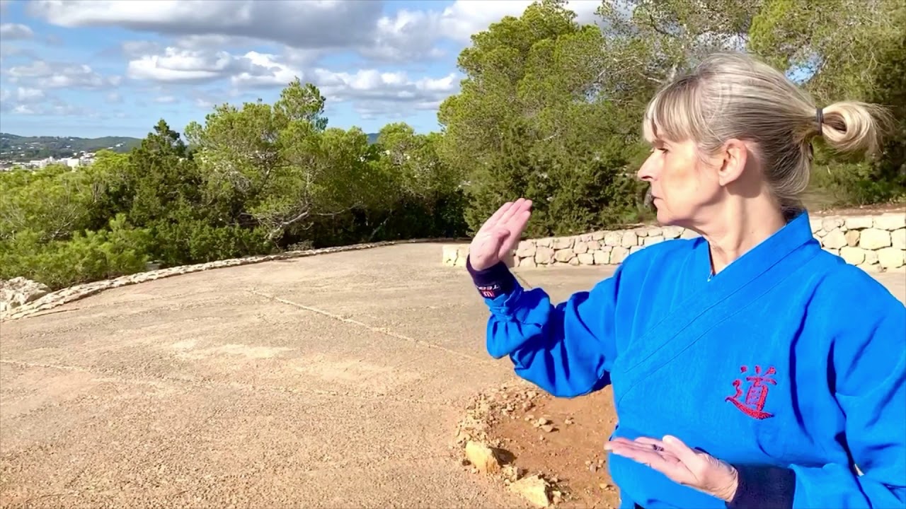 Who is Martine Ahavah? thumbnail