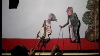 Download lagu Lucu Banget! Wayang Kampung Sebelah Judul 'Raja Linglung Masuk Kampung' (Bagian 1) mp3