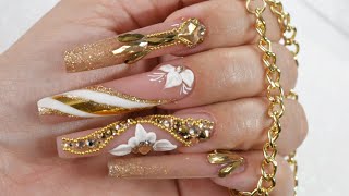 How to do extreme coffin nails with white and gold design