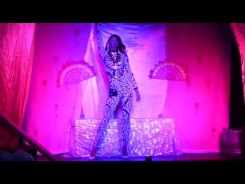 Yasmin Carraroh "ACADEMIA DE DRAGS" Bar Queen (20-03-15) FULL HD - BY LEH SANUTY