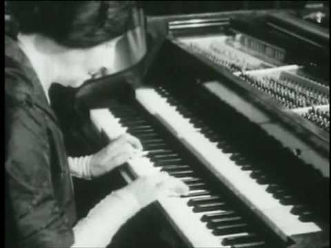 Wanda Landowska Uncommon Visionary (vaimusic.com)