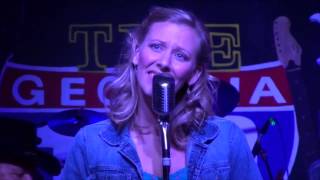 Katie Deal sings &quot;Stand By Your Man&quot;