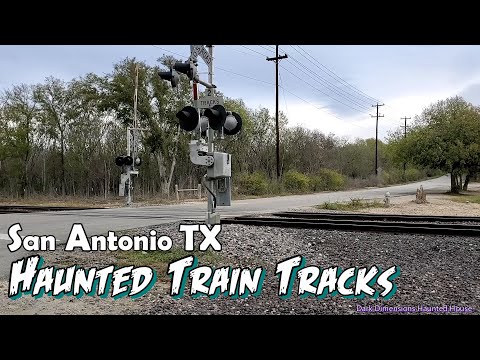 Haunted Train Tracks in San Antonio Texas Testing Out the Urban Legend Ghost Story HD & POV Video