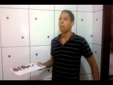 Tá comendo bacon Gaguinho? ME DÁ UM!