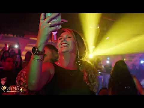 Los Inquietos y los Gigantes del Vallenato con Daniel Calderón - Concierto en Latin Palace