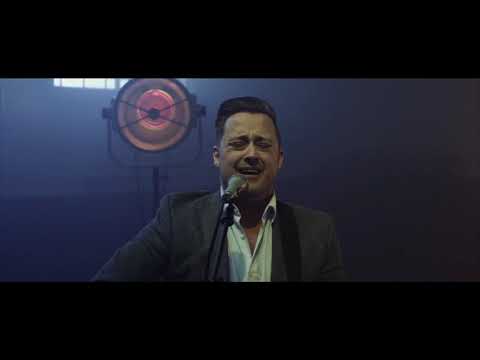 Modrox Band - Acoustic Solo by Rory