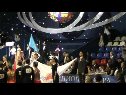 Junior II World ST Moscow 2012 - Opening - team Slovenia .mpg
