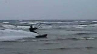 preview picture of video 'Mega kite surfing jump  in Nivå strand!!!'