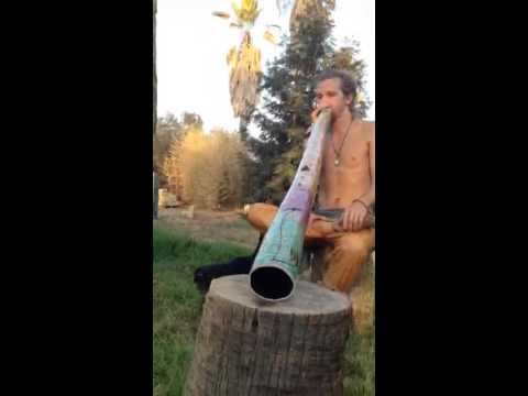 Solstice 2014 Machu Didgeridoos : "Vishuddha Rei" - Agave 432 D Aircode dream didge! Galactic!