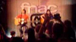 Ash - Renegade Cavalcade (live - FNAC Milan)