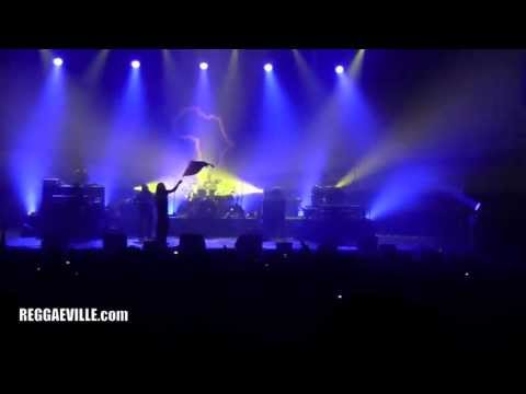 Andrae Carter solo with Damian Marley & Nas 'Africa Must Wake Up in Paris' France 4/5/2011