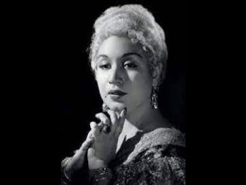 Oralia Dominguez "Card's scene" Carmen