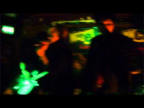 Desperate Journalist playing 'Christina' live @ The Hope And Anchor 31/12/13