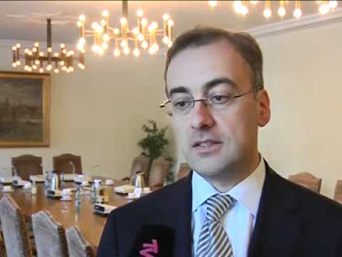 Anja Flicker tritt Dienst in der Stadtbücherei Würzburg an