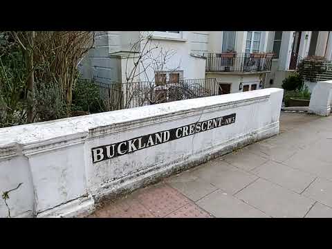 London Walk in Swiss Cottage