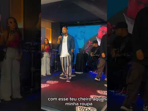 🎤 MR. DAN emociona cantando "Eu Faço o Quê?" AO VIVO na rádio! 🔥#show #shorts #shortvideo #viral