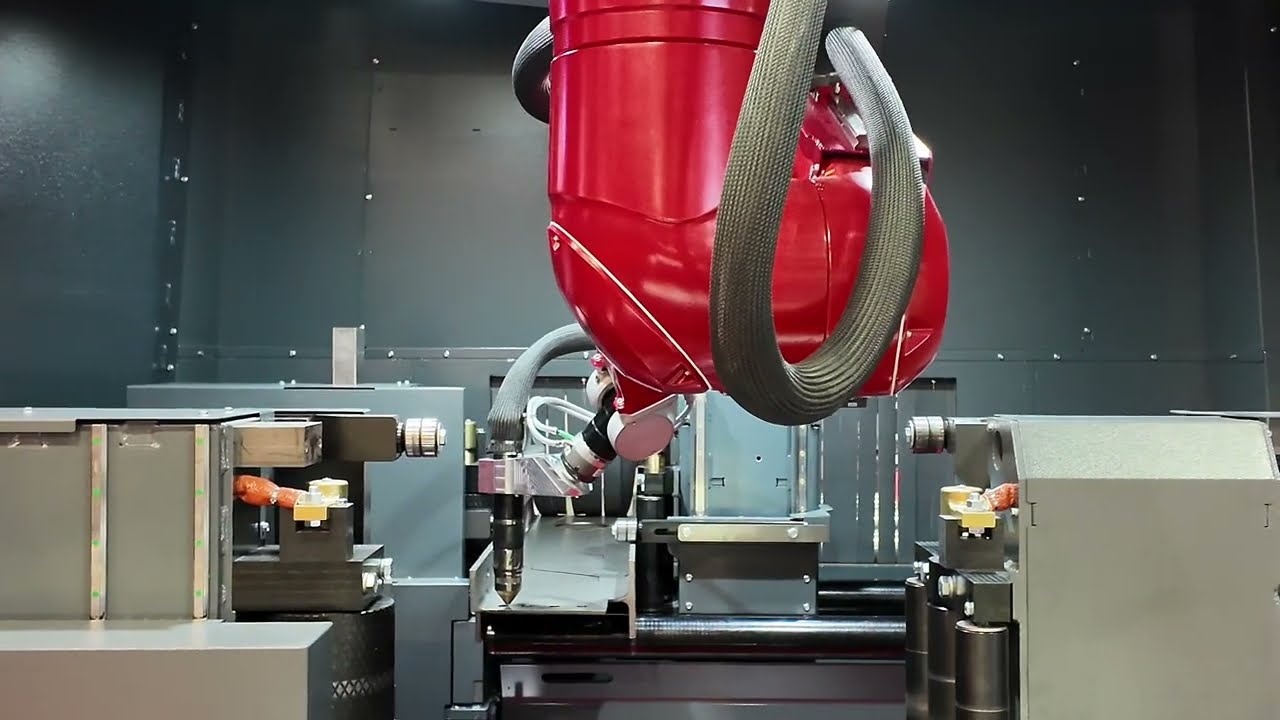 Voortman Walkaround Video | Fabtech 2024 - JPS International Inc