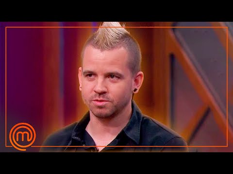 DABIZ MUÑOZ discovers what's under the bells | MasterChef 10