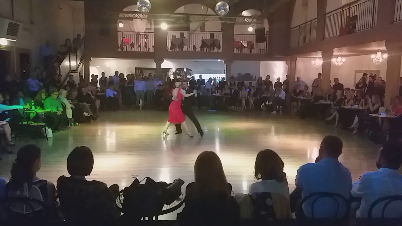 Suyay Quiroga y Diego Chandia, Tinta Roja, Troilo Fiorentino