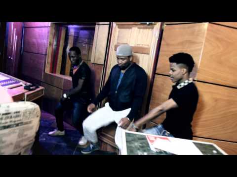 AGRE G & YURI DA CUNHA -TCHILA MAMÃ