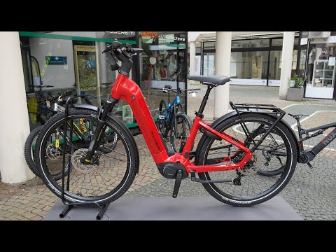 E-bikes 2023: Flyer Upstreet 7.10 Comfort low entry trekking Panasonic GX Ultimate mid-motor
