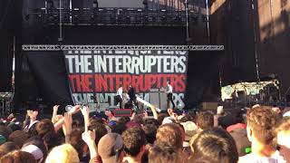 Green Day Chile 2017 (The Interrupters - A Friend Like Me) Parte 1