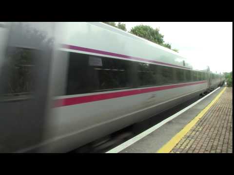Gormanston HD-Irish Rail GM201 no.207+DeDietrich set passes on service to Belfast Central
