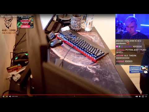 Mandzio ogląda jak Diabeuu naprawia monitor!