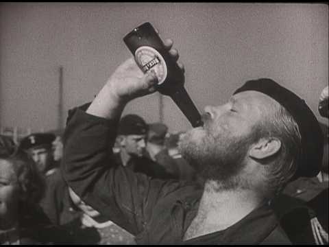 German Newsweek No. 620- 22 July 1942 (Afrikakorps, U-Boat Warfare against USA, Advance in Ukraine)