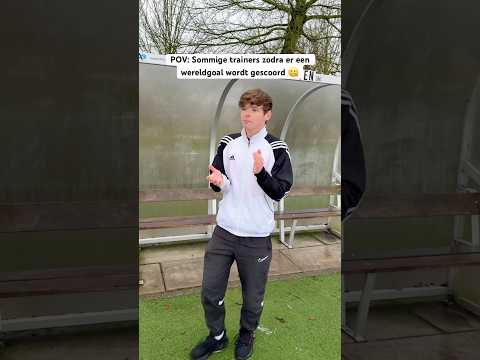 POV: Sommige trainers zodra er een wereldgoal wordt gescoord 🤐