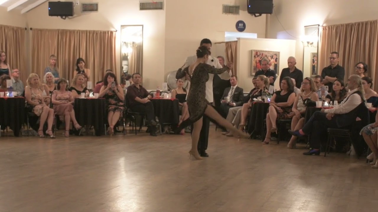 Miriam Larici and Leonardo Barrionuevo at Milonga Corazón 2/3