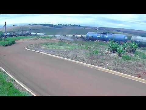 Descarrilhamento De Trem Ao Vivo