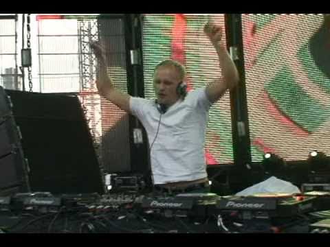 DJ Kefir - Radio Record Birthday (2010, Tiesto's Party)