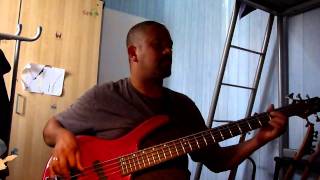 eiffel / tu vois loin ( bass playalong)