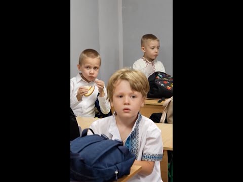 Ukrainian kids return to school as Russia's war rages on