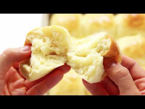 1-HOUR SOFT AND BUTTERY DINNER ROLLS