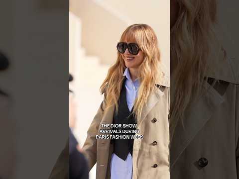YouTube Shorts — Paris Fashion Week: U8Ybrnj984U