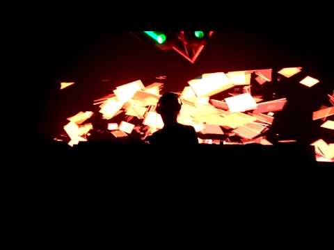 John Askew @ Somewhere Loud - ID#7