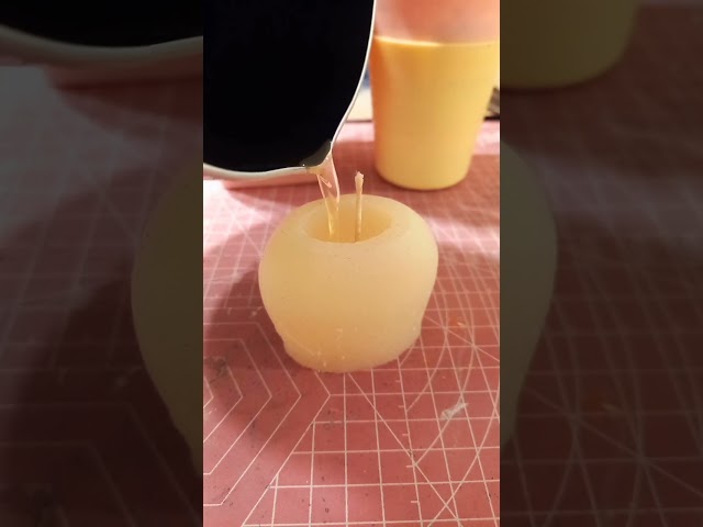 Vídeo relacionado con Ancient Wisdom Vela Mágica con Flores y Gemas Hop Hare - Vela Cera de Soja hecha a mano - 8,8x5cm (Los Amantes)