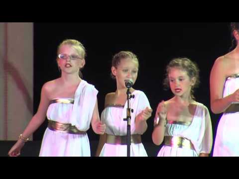 Grupa "Šinjorine" - "Dioklecijan" & Mažoretkinje grada Imotskog