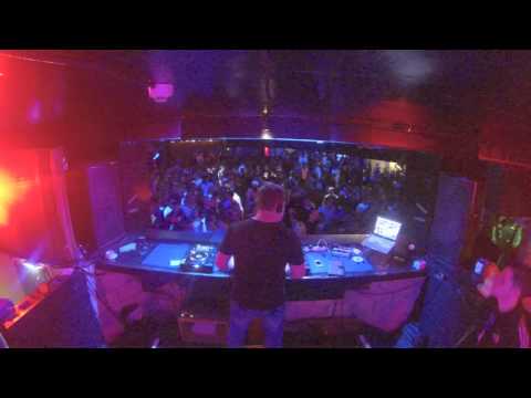 GARI SELECKT @ PUMPING STORM 5 DCIBELIA 04-05-2013