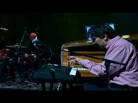 Nikola Kodjabashia & Penelope X - KOUROS