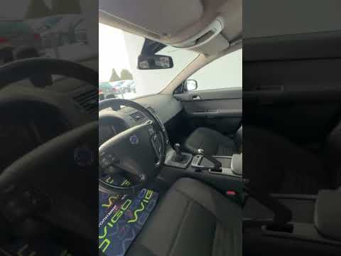 фото volvo v50 i рестайлинг 0