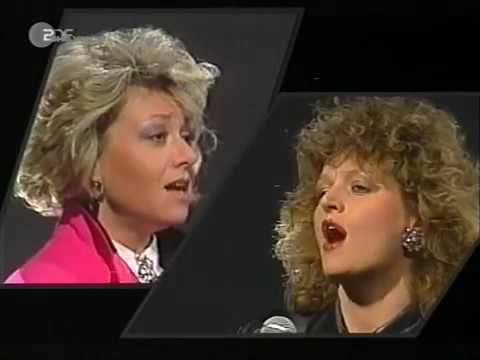 BARBARA DICKSON AND ELAINE PAIGE - I KNOW HIM SO WELL (FULL VIDEO) HQ